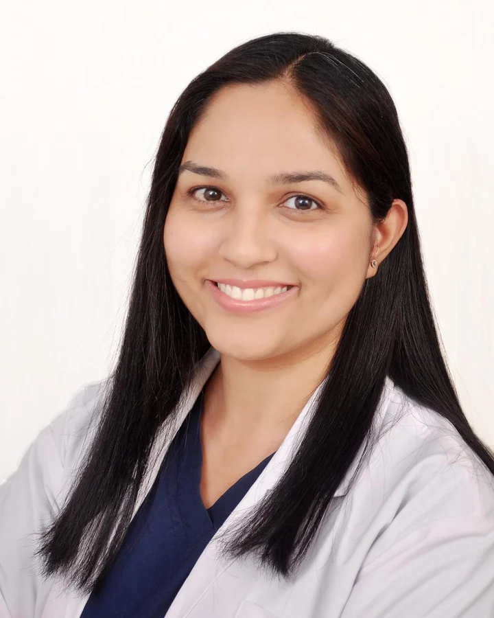 Dr. Tanuradha Hooda – General, restorative, cosmetic and prosthetic dentistry, Healing Touch Dental Gurgaon