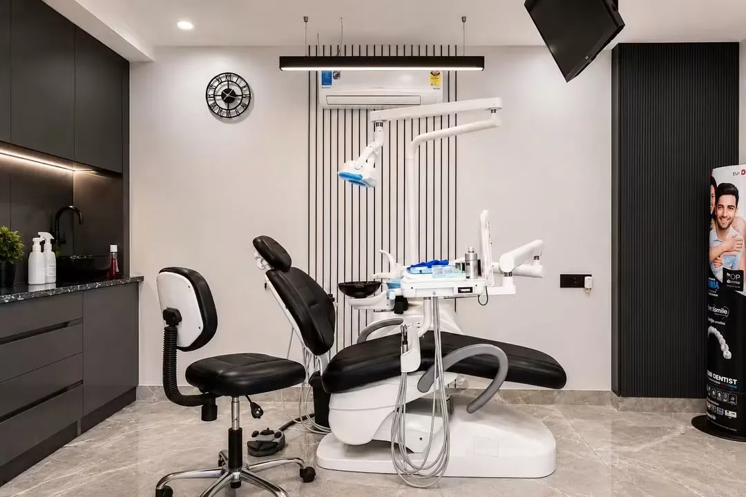 Treatment room II – Healing Touch Dental, Sector 45 Gurgaon